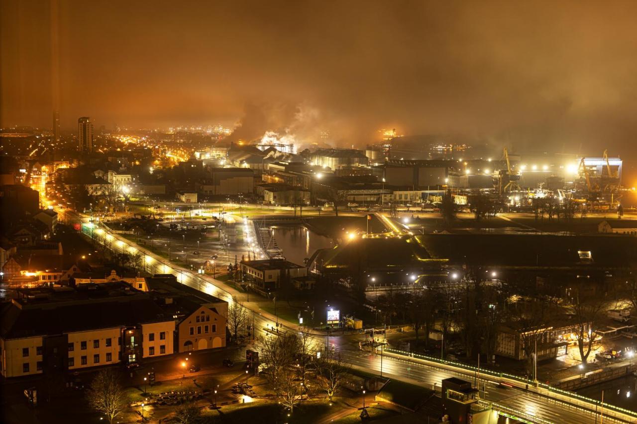 Sky Garden Penthouse Appartement Klaipėda Buitenkant foto
