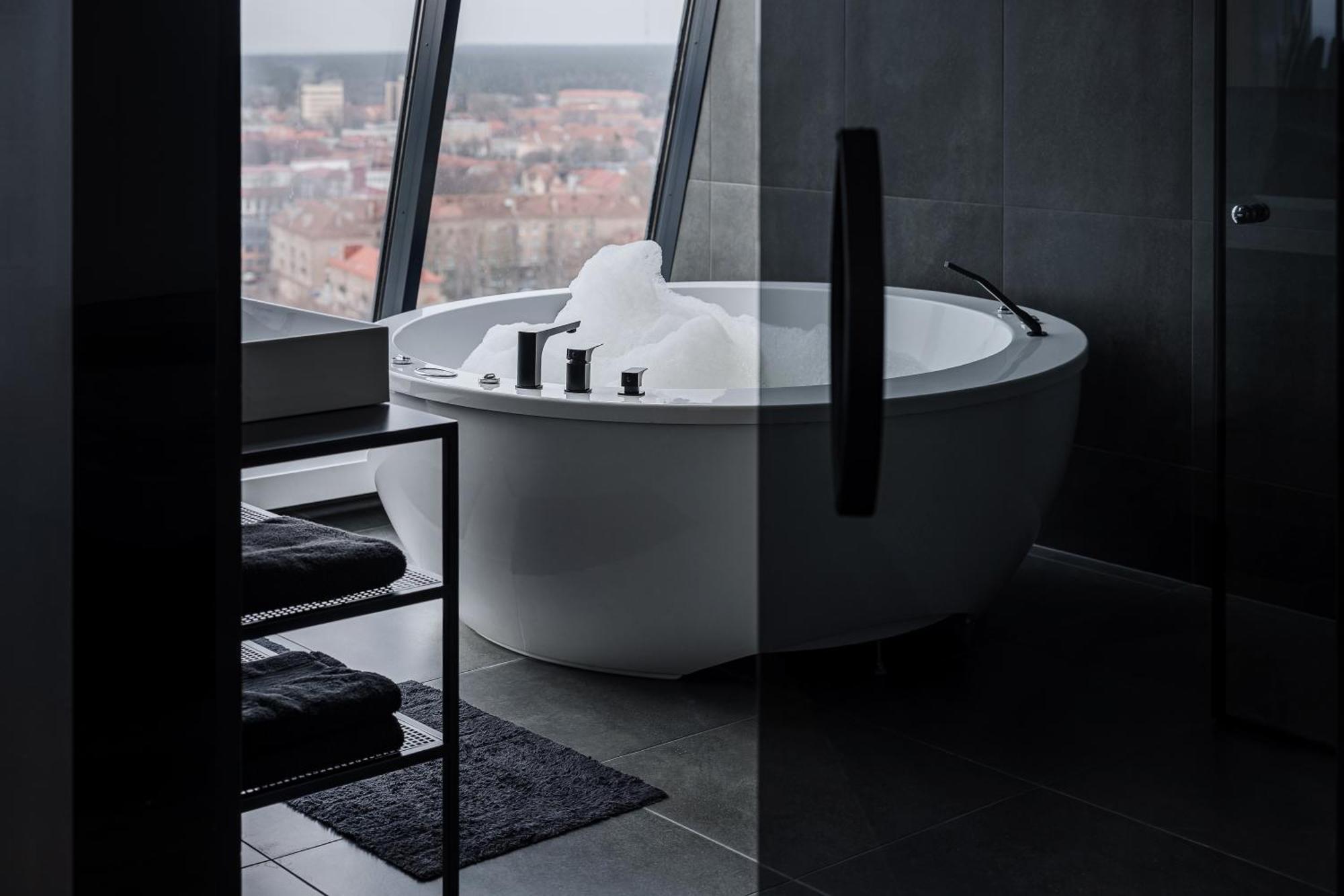 Sky Garden Penthouse Appartement Klaipėda Buitenkant foto